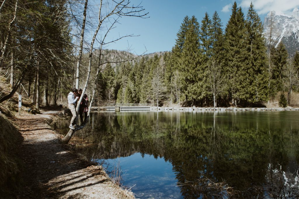 ritratto di coppia dolomiti Lago Welsperg