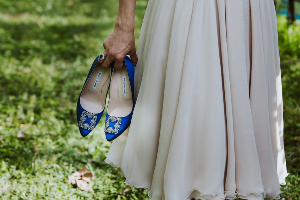 dettaglio scarpe sposa